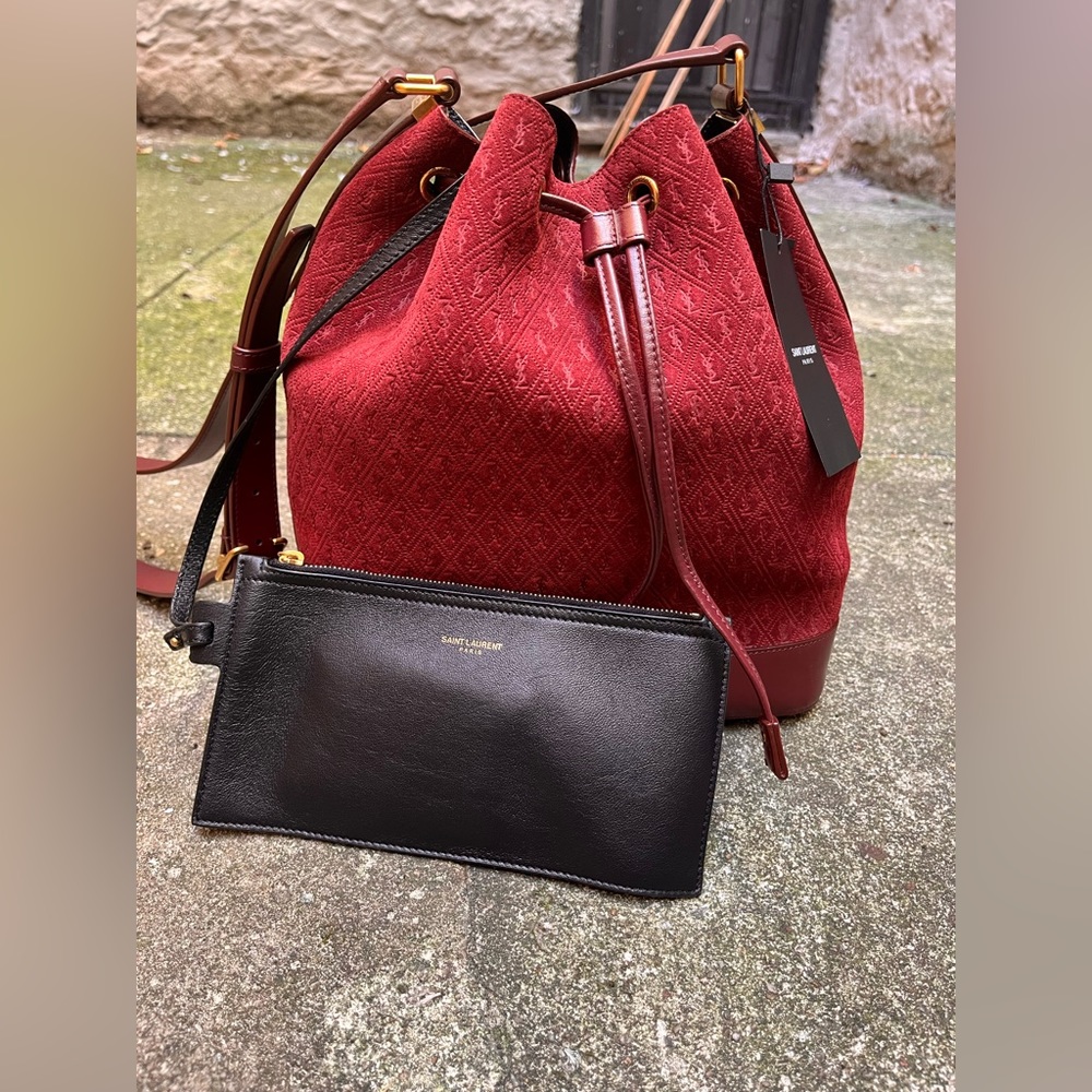 SAINT LAURENT Bucket Bag
